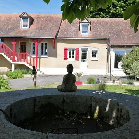 Maison De Charme Pres De Beauval Saint-Cyran-du-Jambot Bagian luar foto